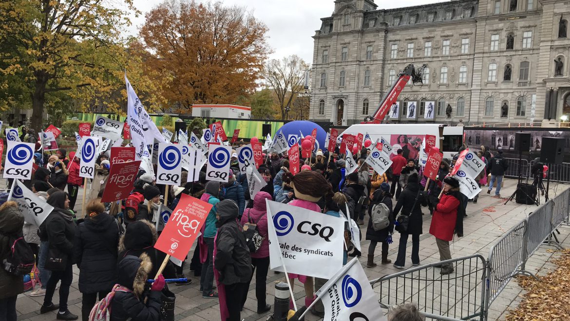 Manifestation contre le guichet unique – Rally againts single-window access